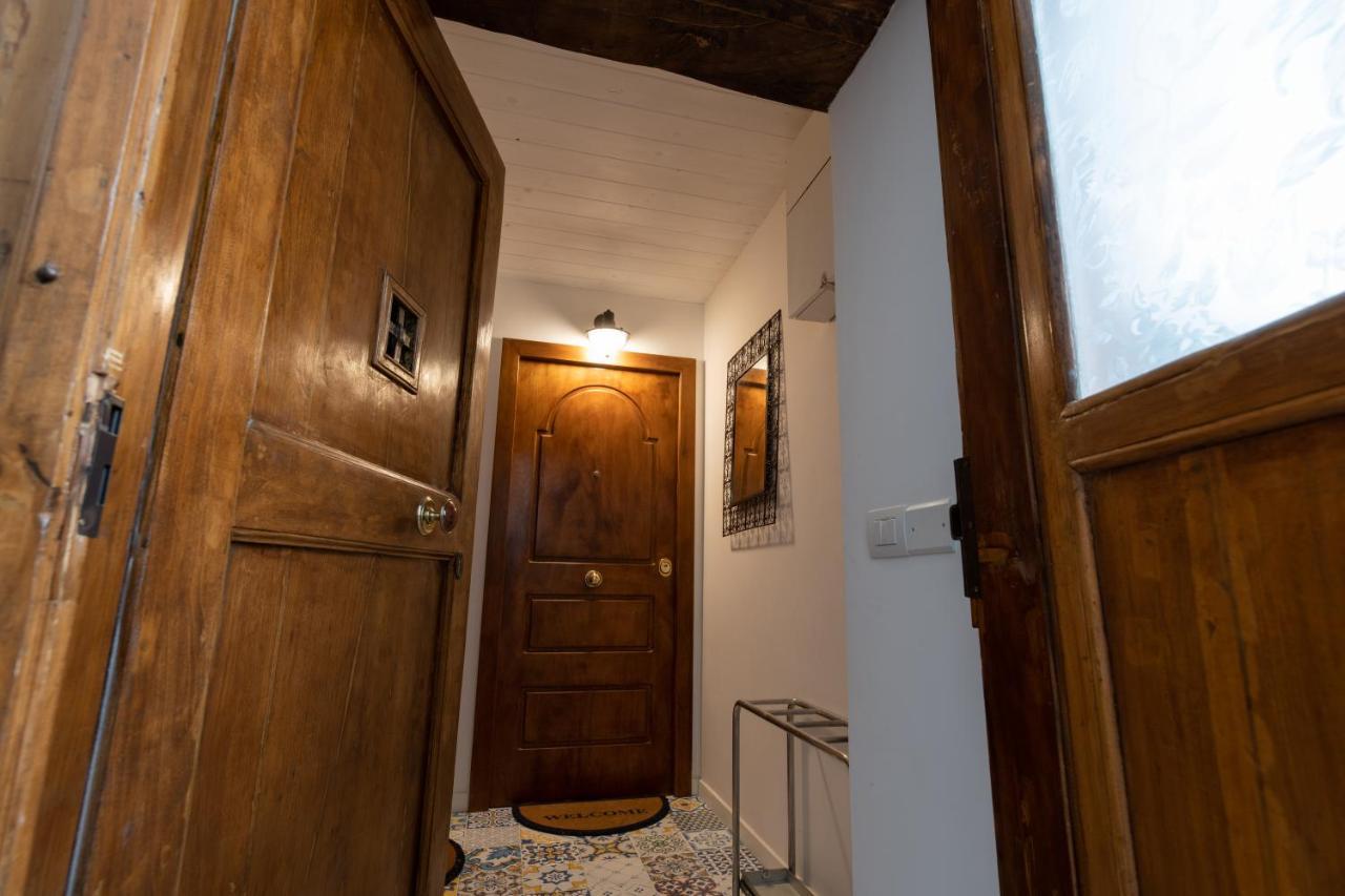 Апартаменти Casa Materdei Неаполь Екстер'єр фото